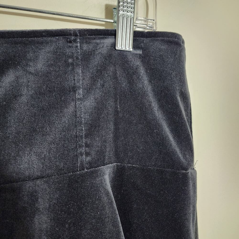 To the Max NWT black velvet to the knees lined flare‎ skirt woman's size 10 - Picture 9 of 12